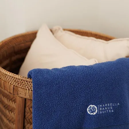 Banus - Banus Playa Rocio Beachfront Complex Apartment