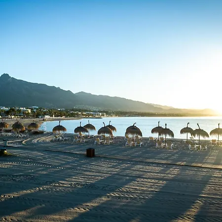 Banus - Banus Playa Rocio Beachfront Complex شقة *