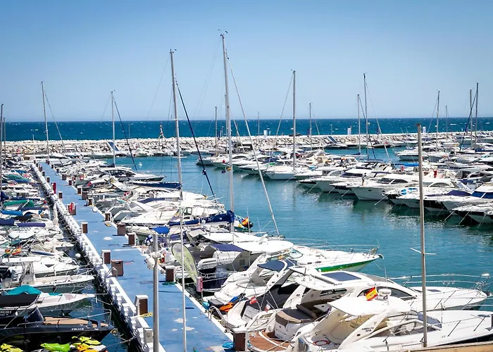 Banus - Banus Playa Rocio Beachfront Complex Appartement